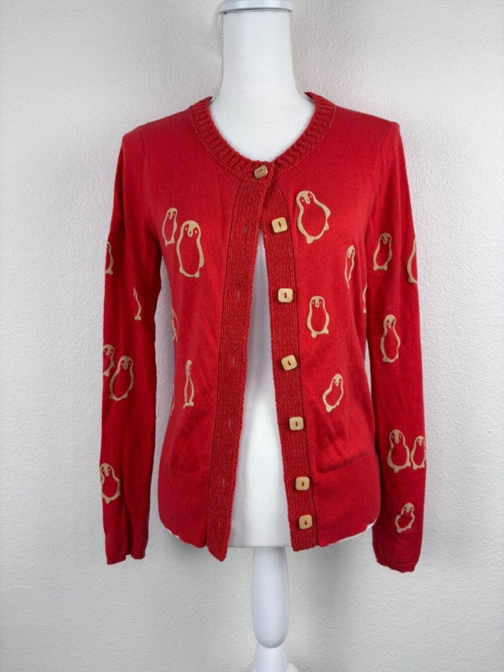 Anthropologie Field‎ Flower medium red whimsical penguin cardigan sweater casual